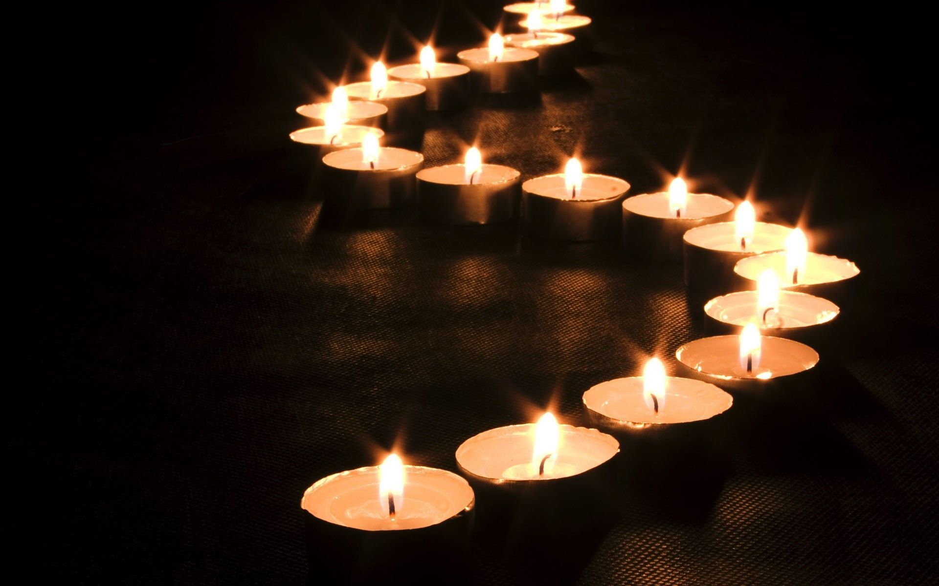 lit-candles-on-the-floor-photography-hd-wallpaper-1920x1200-7816